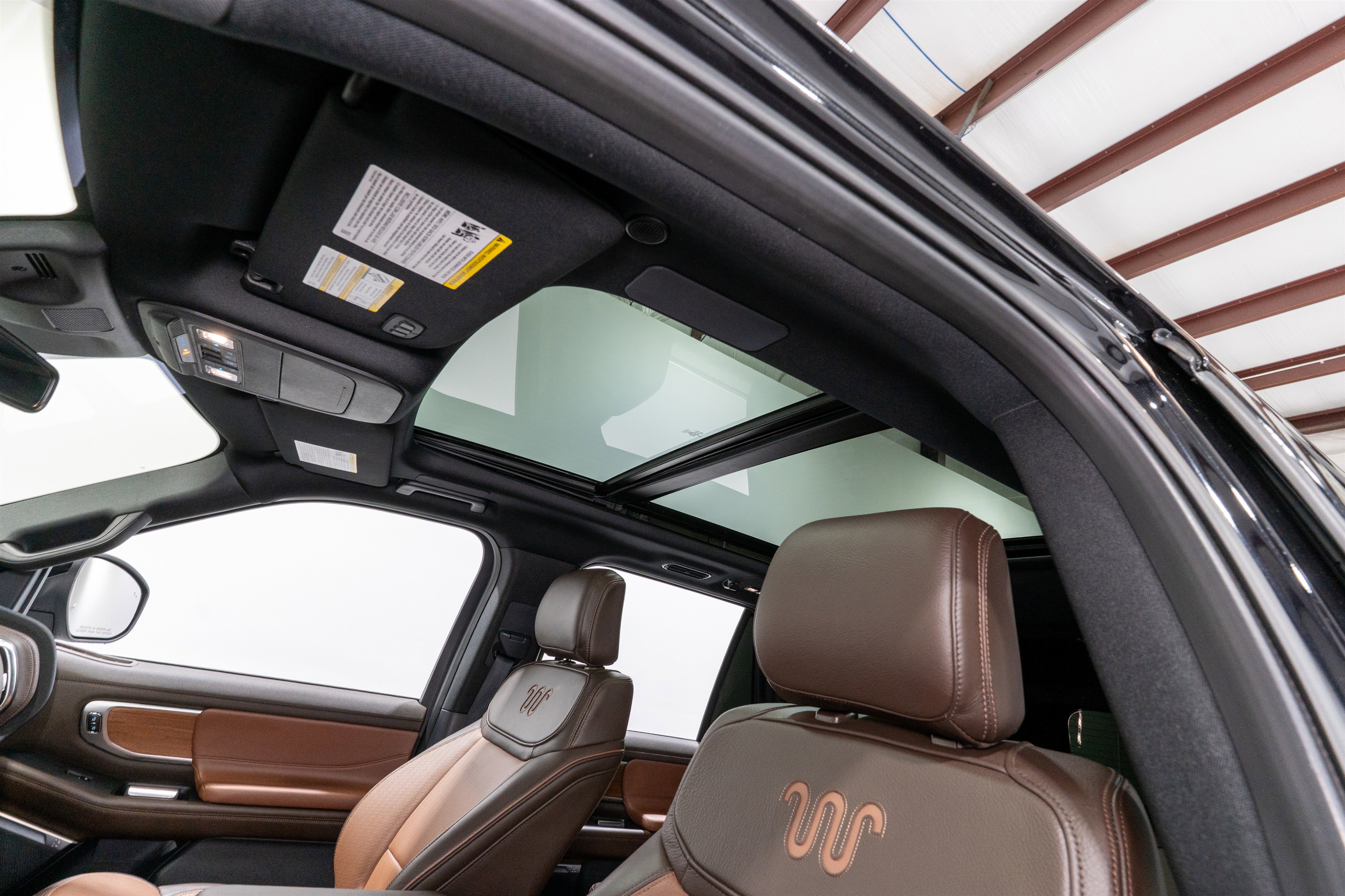 Used 2025 Ford Expedition King Ranch AWD/4WD image 17