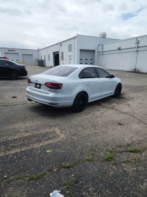 Used 2017 Volkswagen Jetta S w/ Jetta S Cold Weather Package FWD image 14