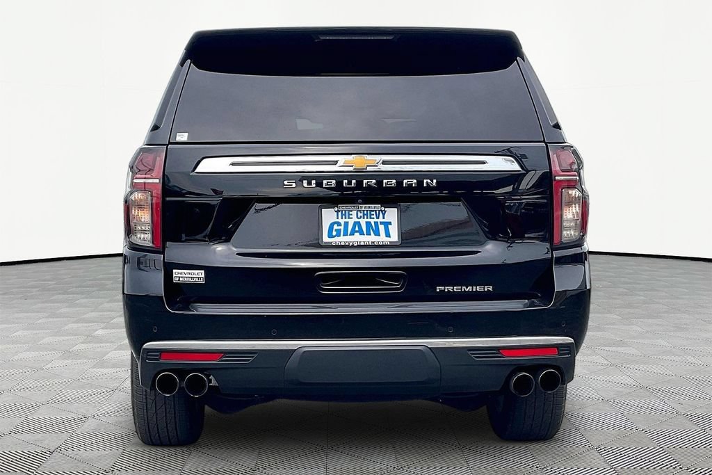 Used 2022 Chevrolet Suburban Premier AWD/4WD image 5
