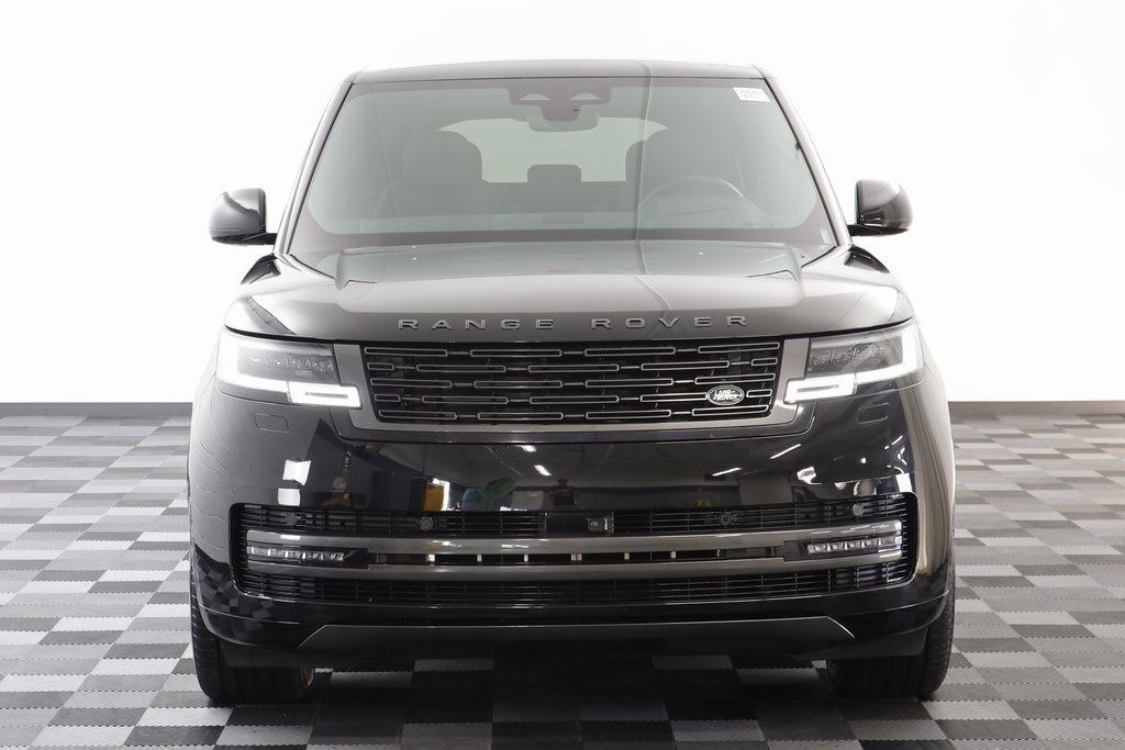New 2025 Land Rover Range Rover SE image 24