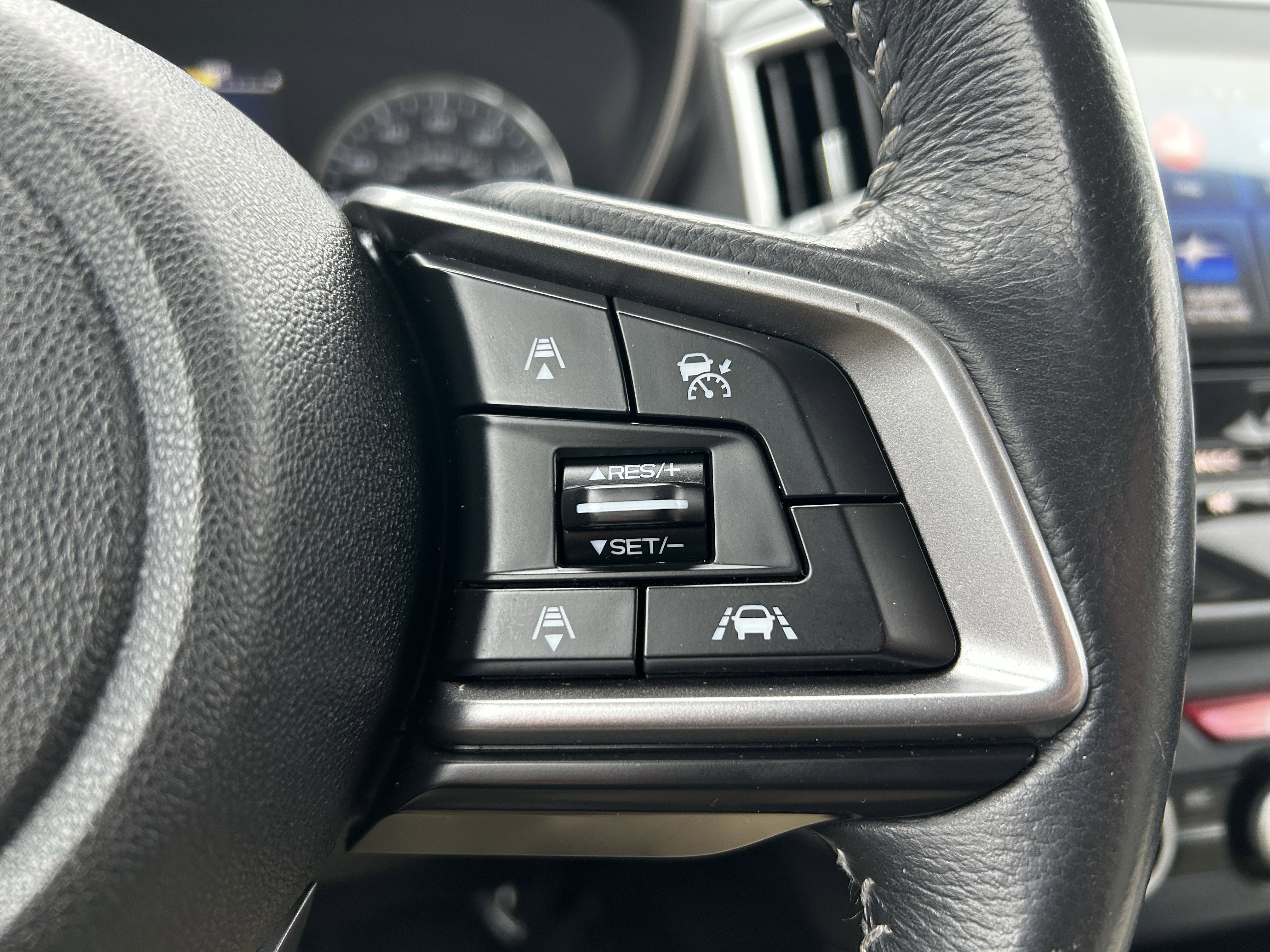 Used 2019 Subaru Impreza 2.0i Limited image 19