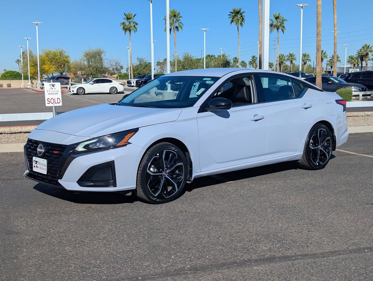 Certified 2025 Nissan Altima 2.5 SR image 2