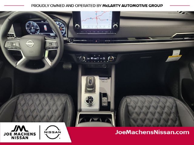 New 2026 Nissan Rogue Platinum AWD/4WD image 12