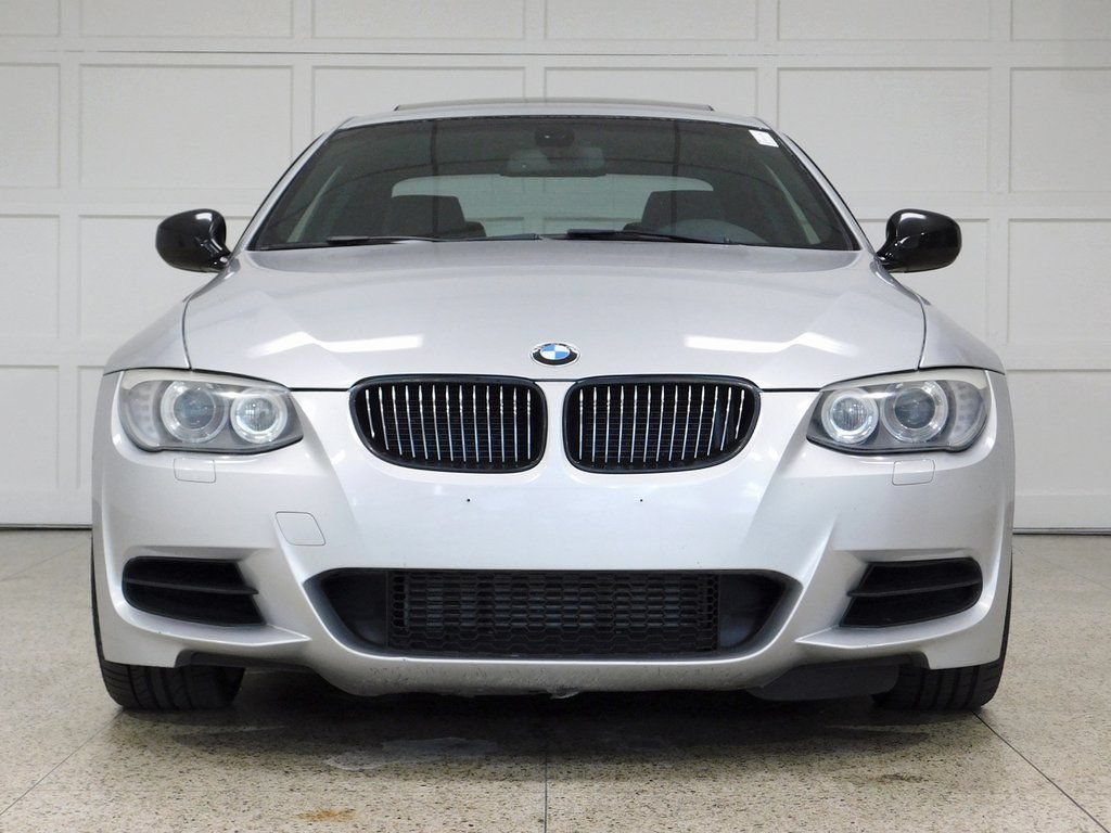 Used 2011 BMW 335is Coupe RWD image 2