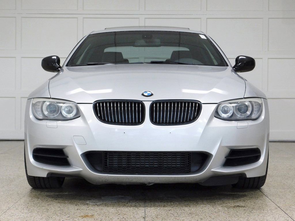 Used 2011 BMW 335is Coupe image 2