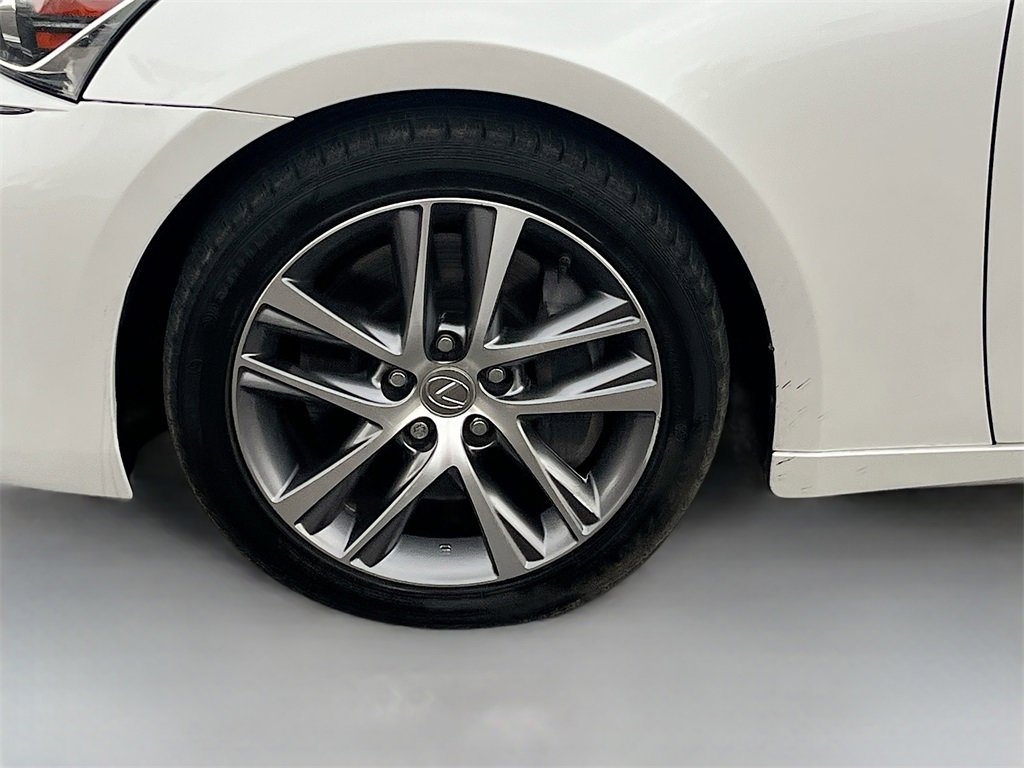 Used 2020 Lexus IS 300 w/ Accessory Package 2 image 31