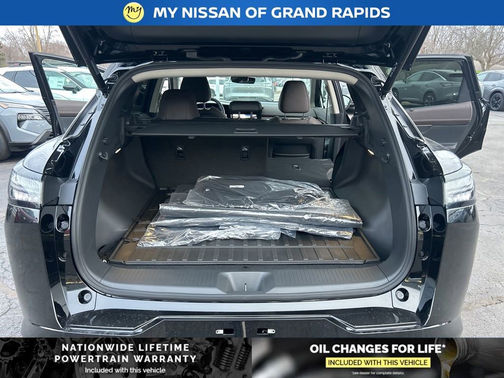 New 2026 Nissan Murano Platinum w/ Cargo Package image 24