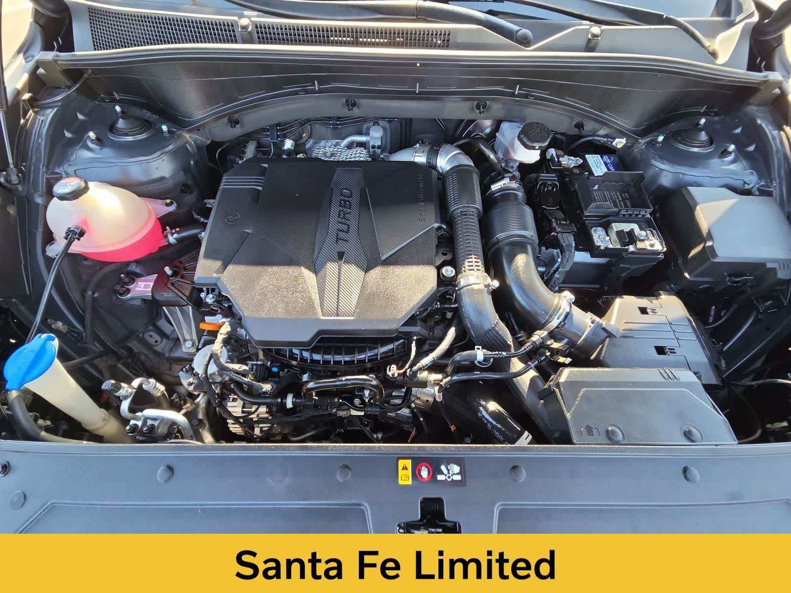Used 2022 Hyundai Santa Fe Limited AWD/4WD image 13