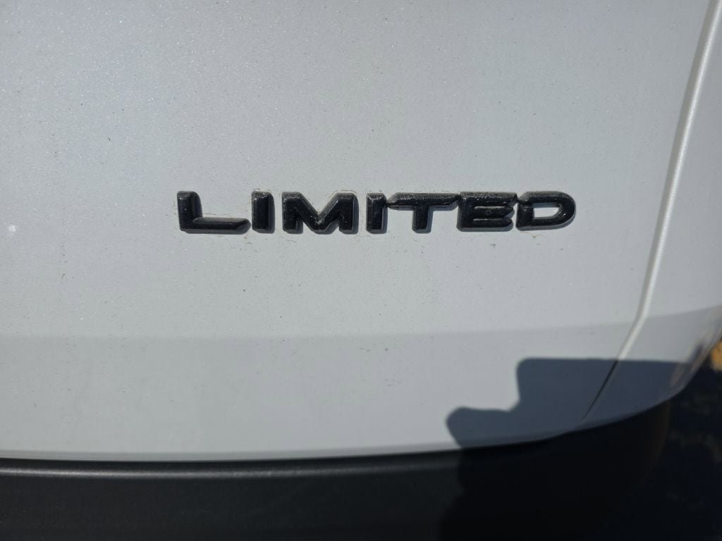 Used 2025 Toyota Grand Highlander AWD Hybrid image 5