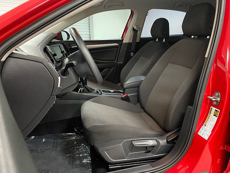 Used 2019 Volkswagen Jetta S image 10
