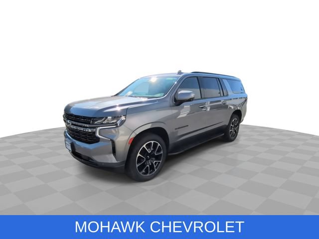 Used 2022 Chevrolet Suburban RST w/ Luxury Package AWD/4WD image 4