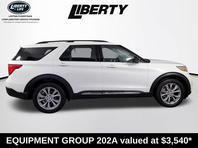 Used 2023 Ford Explorer XLT w/ Equipment Group 202A AWD/4WD image 2