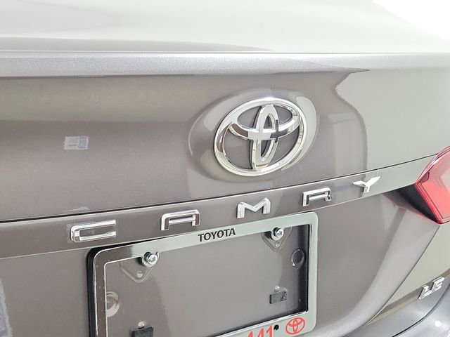 Used 2024 Toyota Camry LE w/ Convenience Package FWD image 9