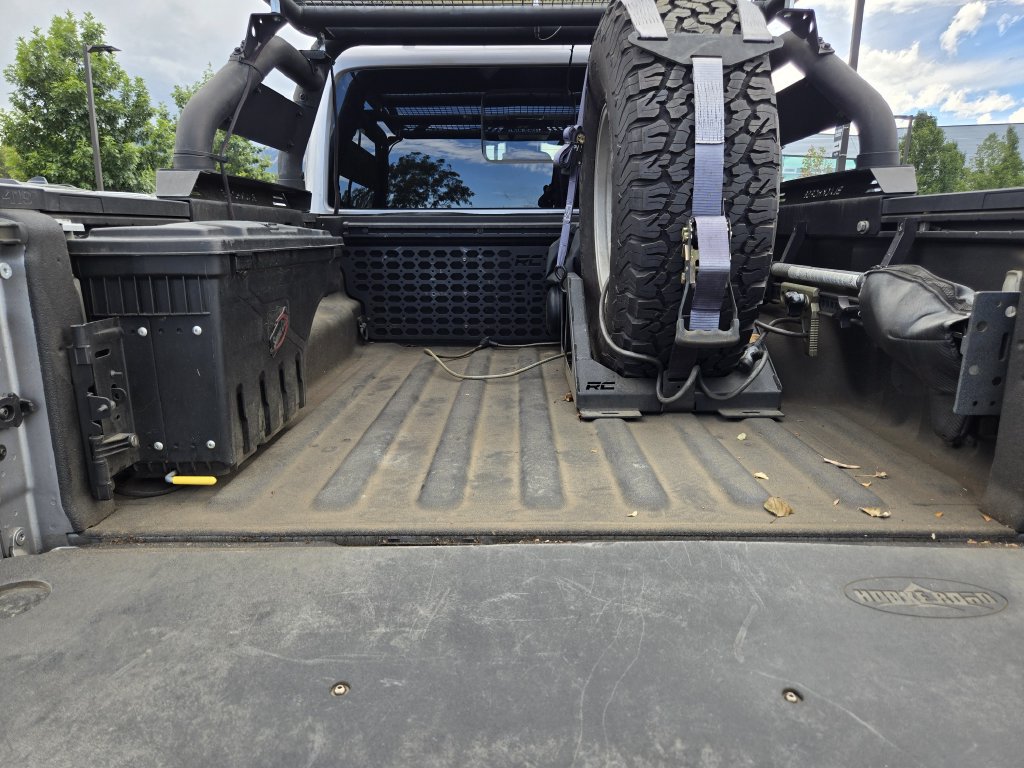 Used 2020 Jeep Gladiator Rubicon AWD/4WD image 25