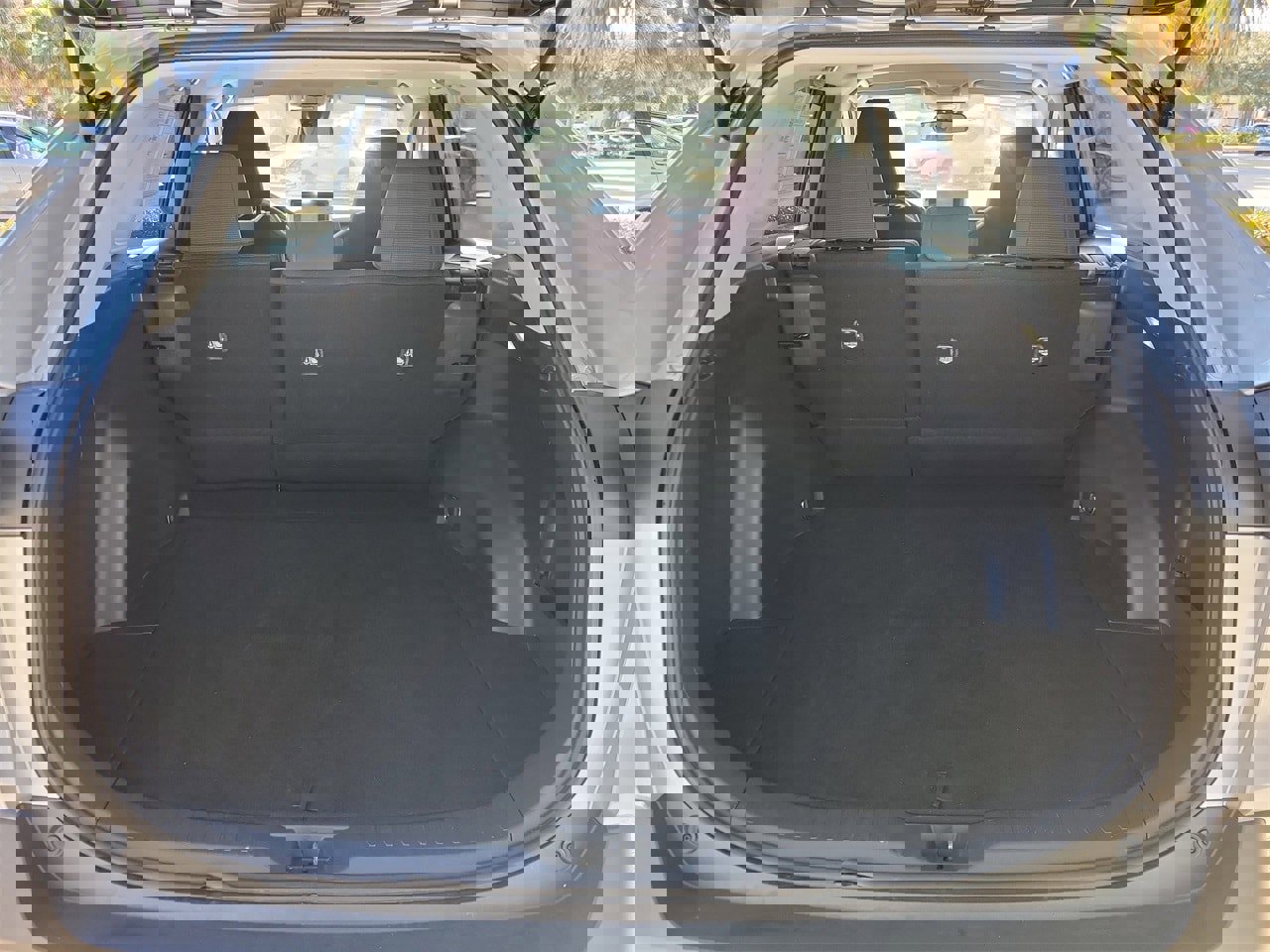 Used 2025 Toyota RAV4 LE image 8