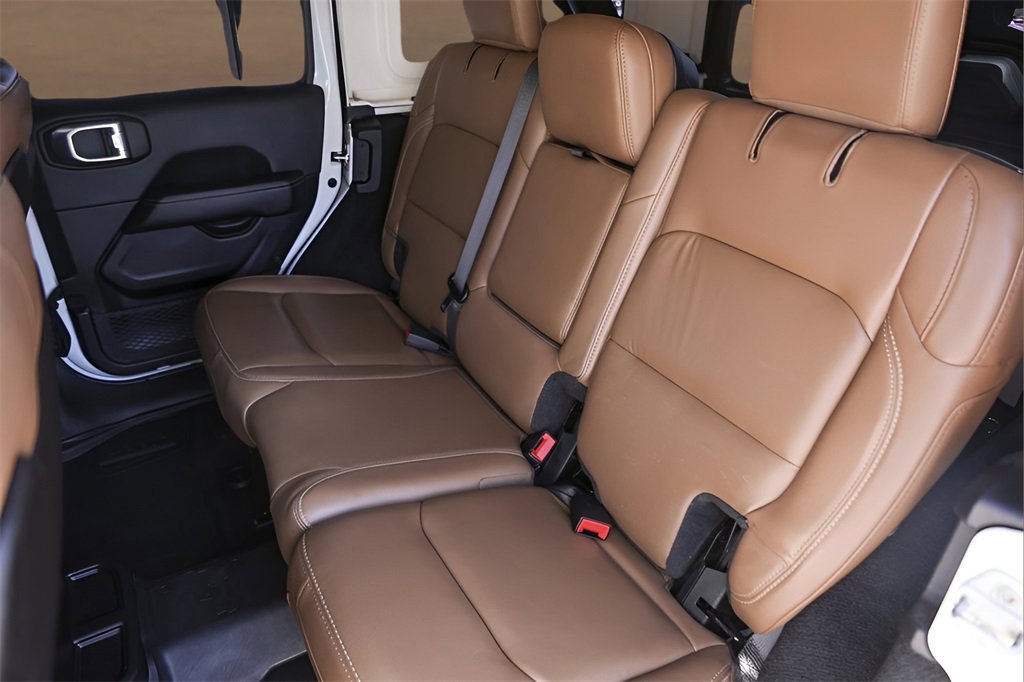 Used 2021 Jeep Wrangler Unlimited Rubicon image 24