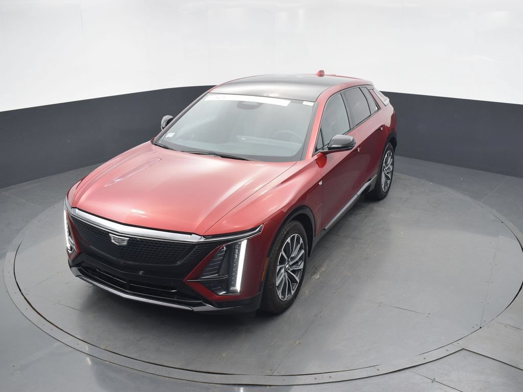 Certified 2024 Cadillac Lyriq Sport AWD/4WD image 36