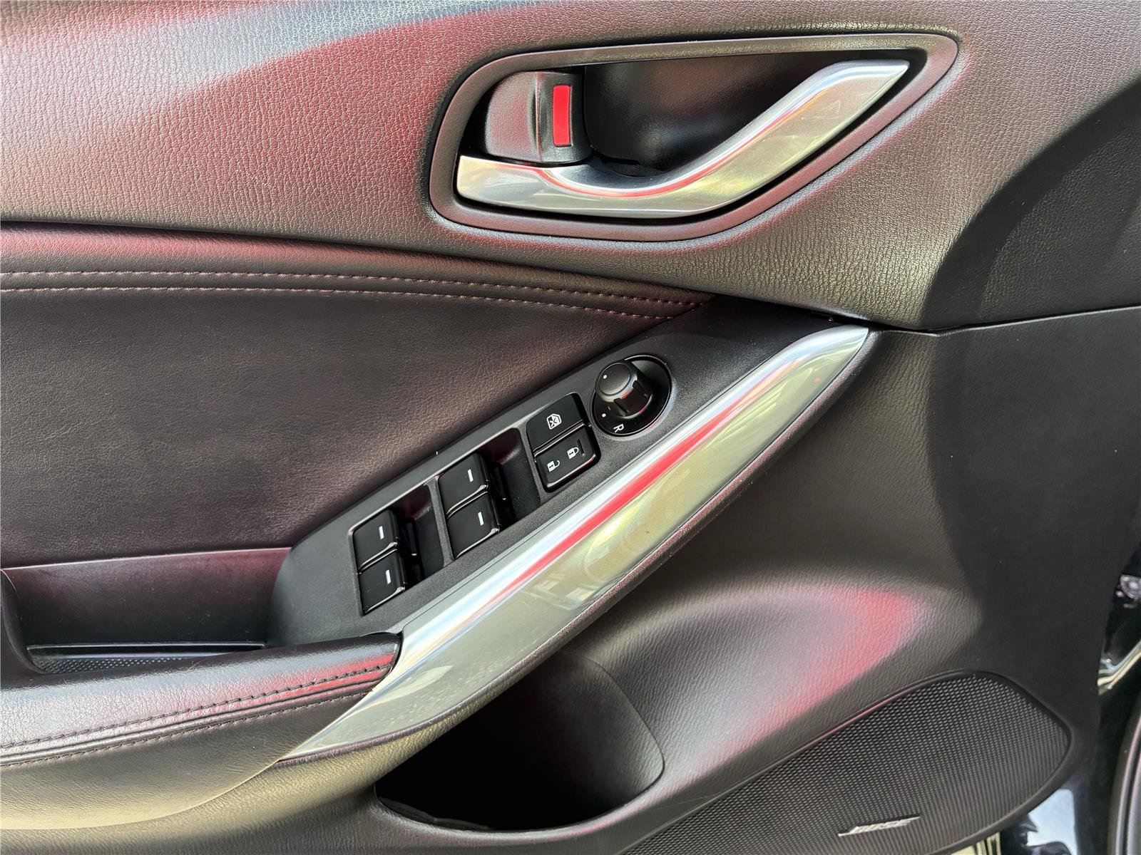 Used 2015 MAZDA MAZDA6 Touring w/ Touring Technology Package FWD image 31