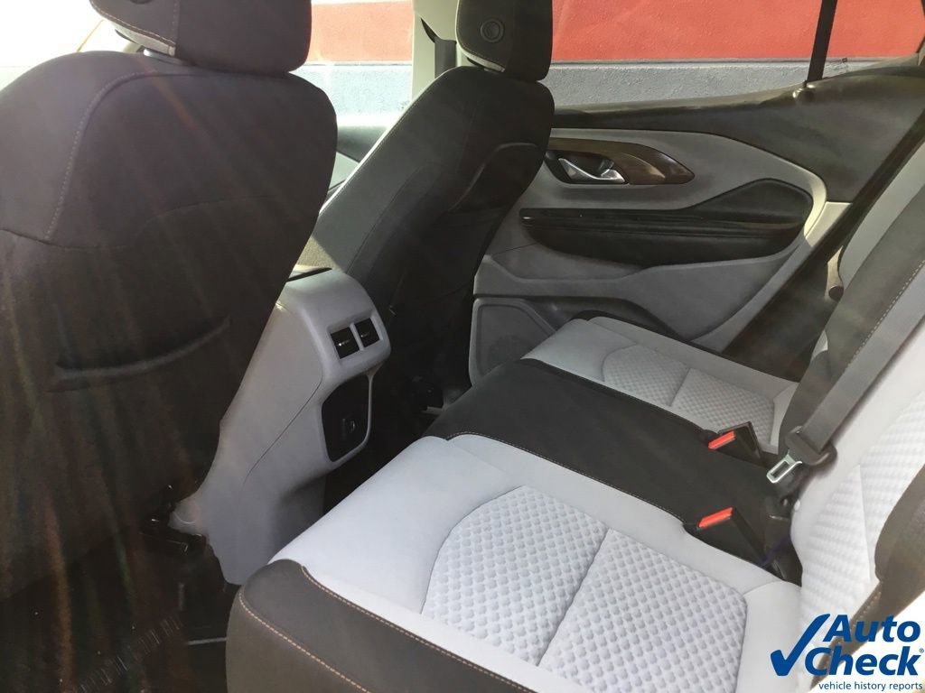 Used 2019 GMC Terrain SLE w/ Driver Convenience Package AWD/4WD image 28