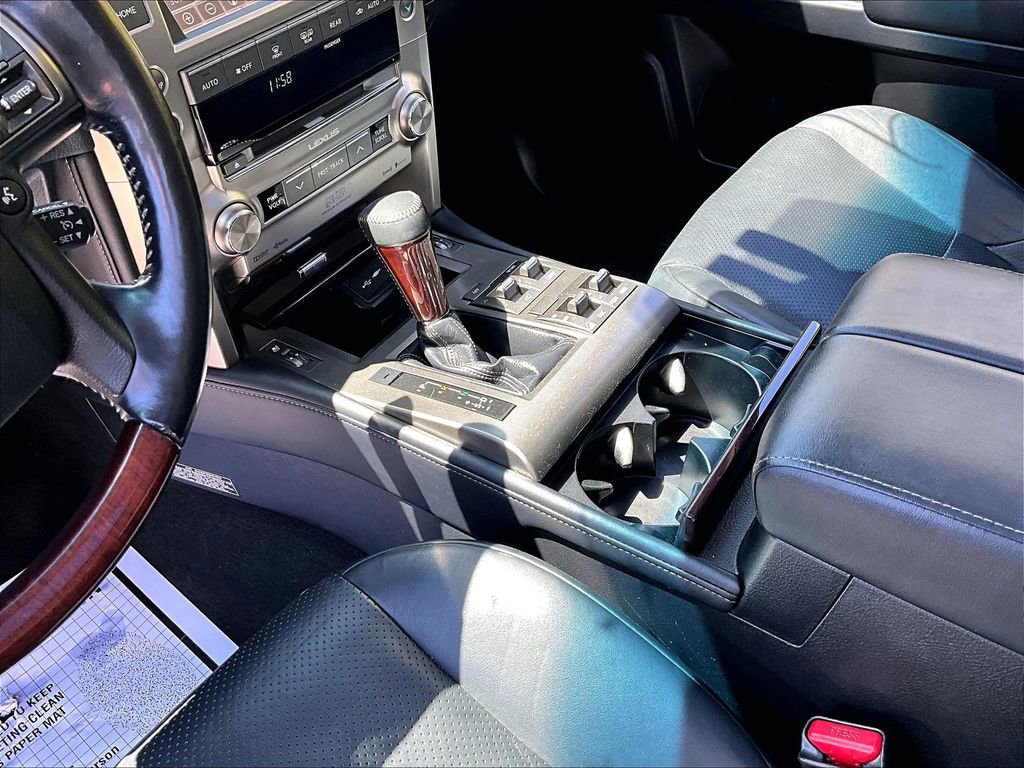Used 2016 Lexus GX 460 Luxury w/ Preferred Accessory Package AWD/4WD image 12