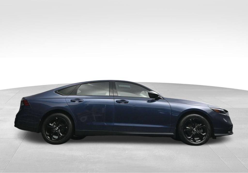 Used 2025 Honda Accord SE image 46
