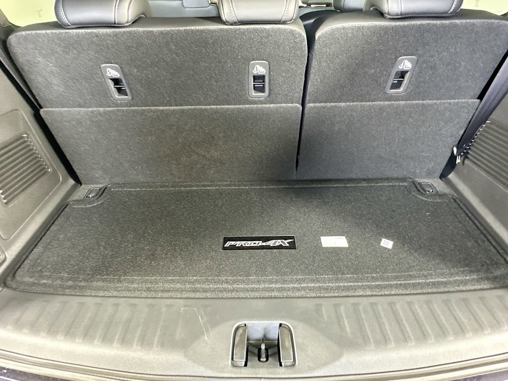 New 2025 Nissan Armada PRO-4X w/ Pro-4X Premium Package image 35
