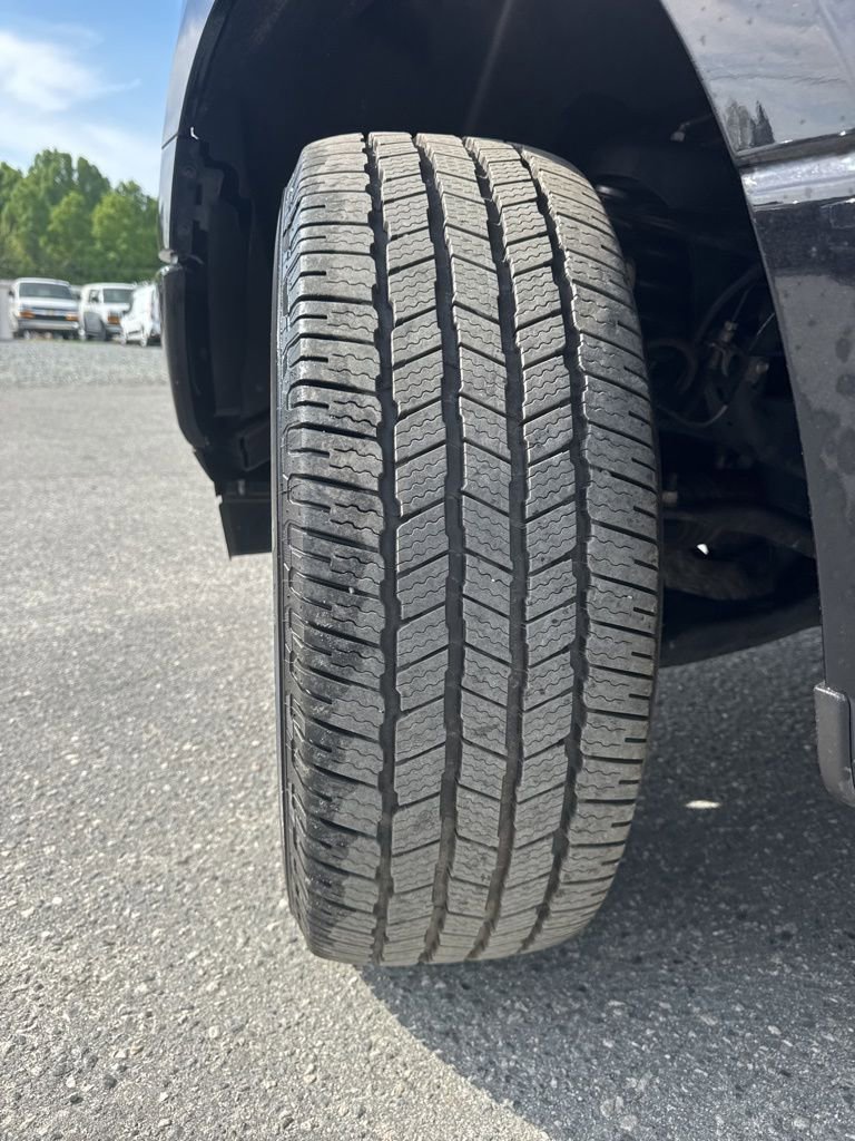 Used 2019 Ford F150 XL w/ Equipment Group 101A Mid AWD/4WD image 27