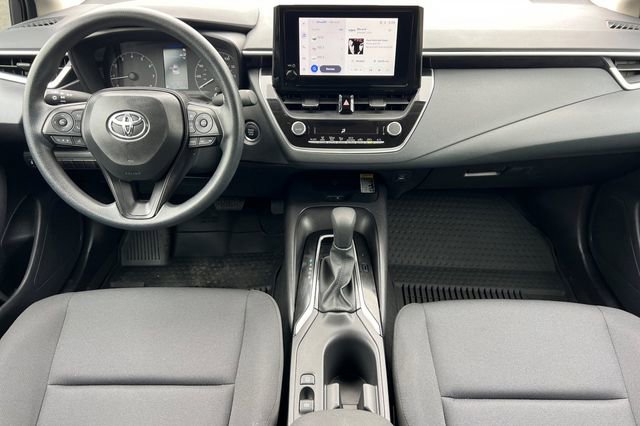 Used 2025 Toyota Corolla LE w/ LE Premium Package FWD image 18