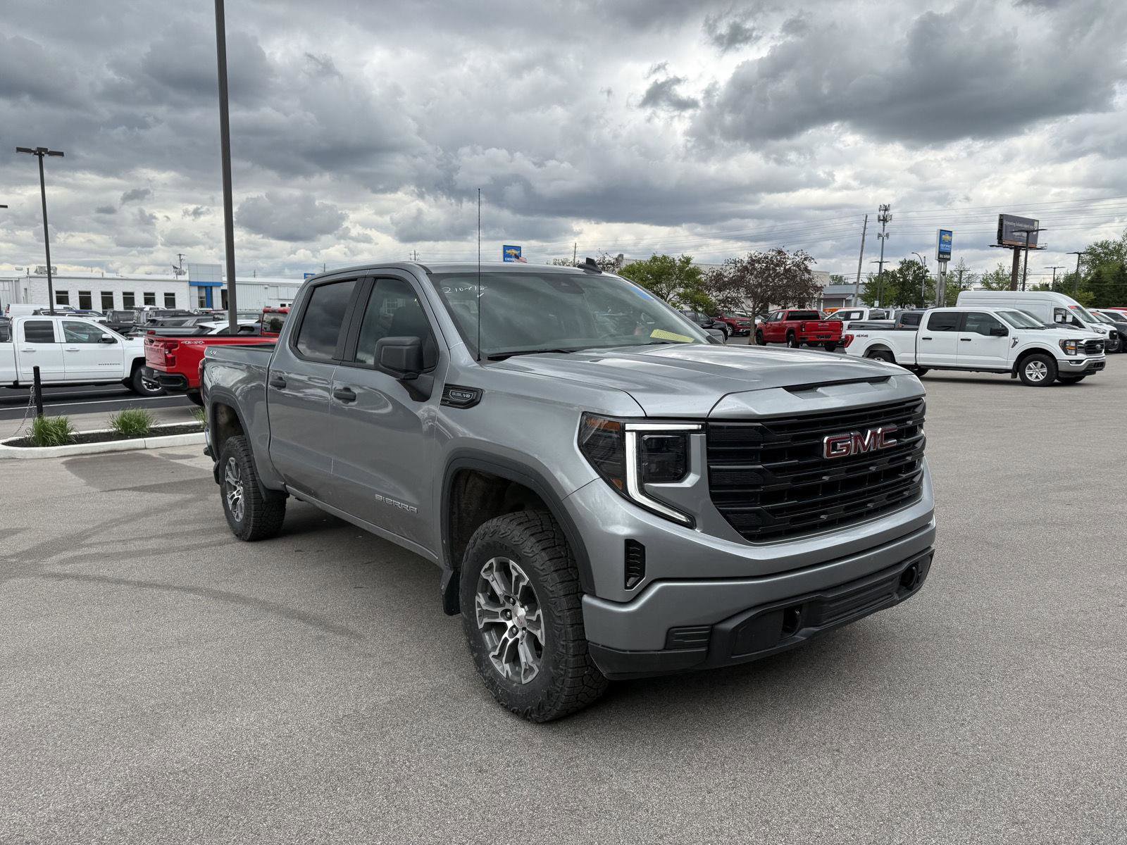 Used 2024 GMC Sierra 1500 Pro w/ Graphite Edition AWD/4WD image 1