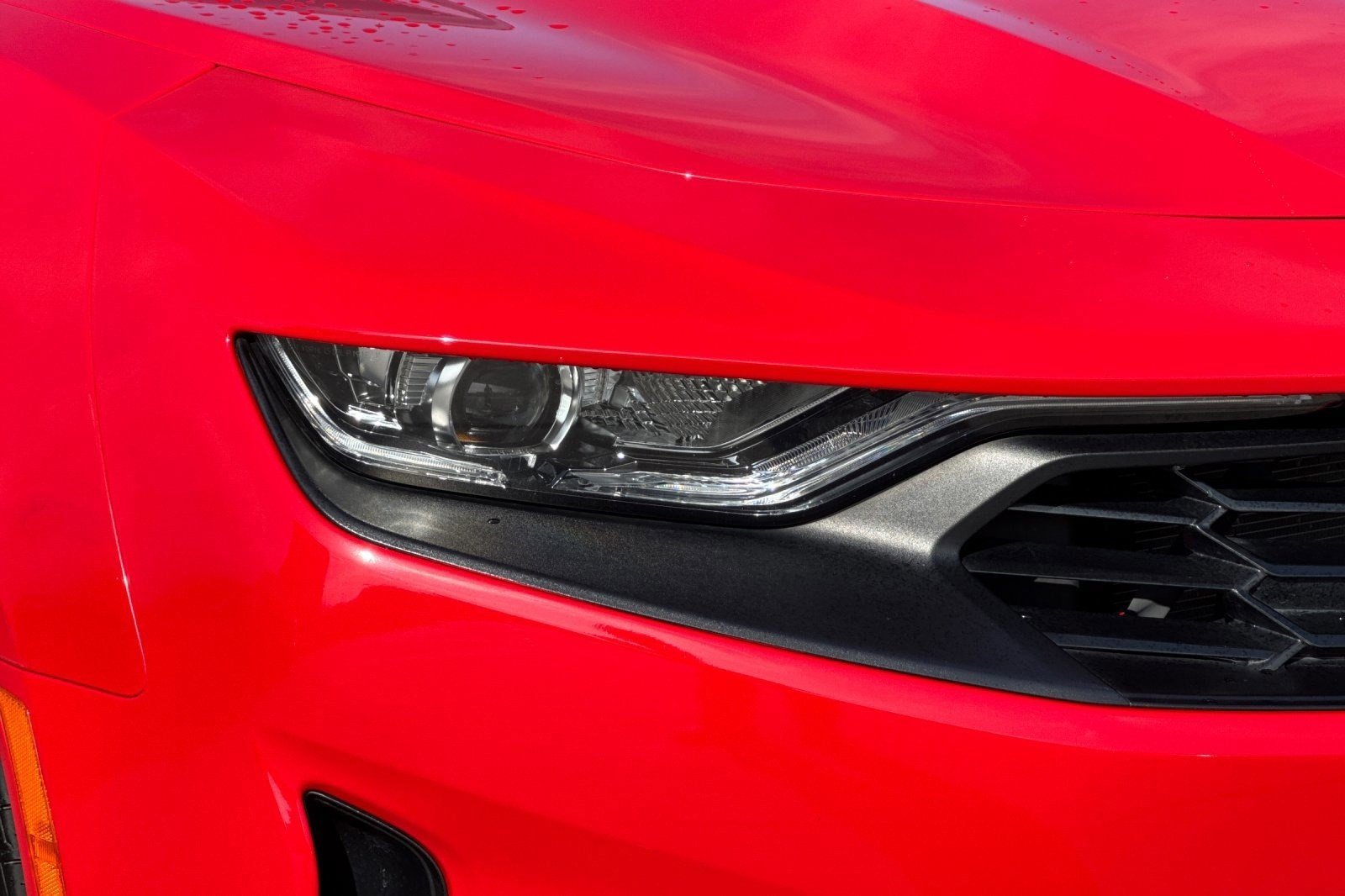 Used 2022 Chevrolet Camaro LT w/ RS Package image 9