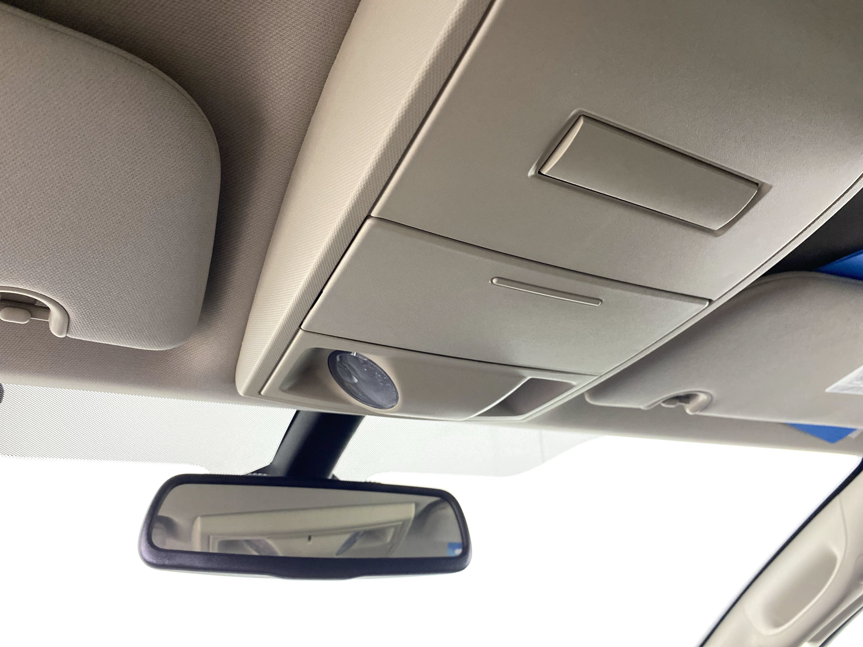 Used 2019 Dodge Grand Caravan SE w/ UConnect Hands-Free Group FWD image 24