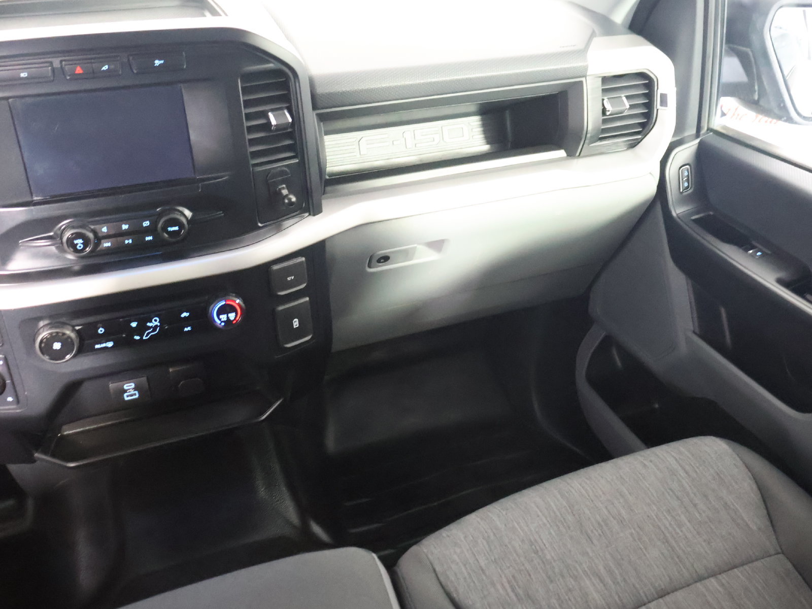 Used 2023 Ford F150 XL w/ Trailer Tow Package AWD/4WD image 31
