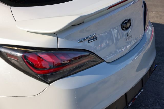 Used 2013 Hyundai Genesis 3.8 image 27