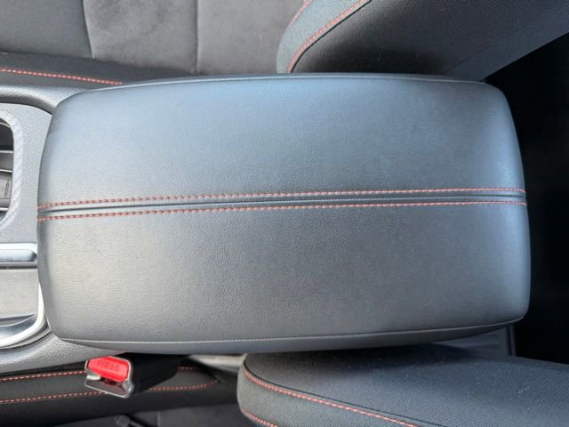Certified 2025 Nissan Sentra SR FWD image 24