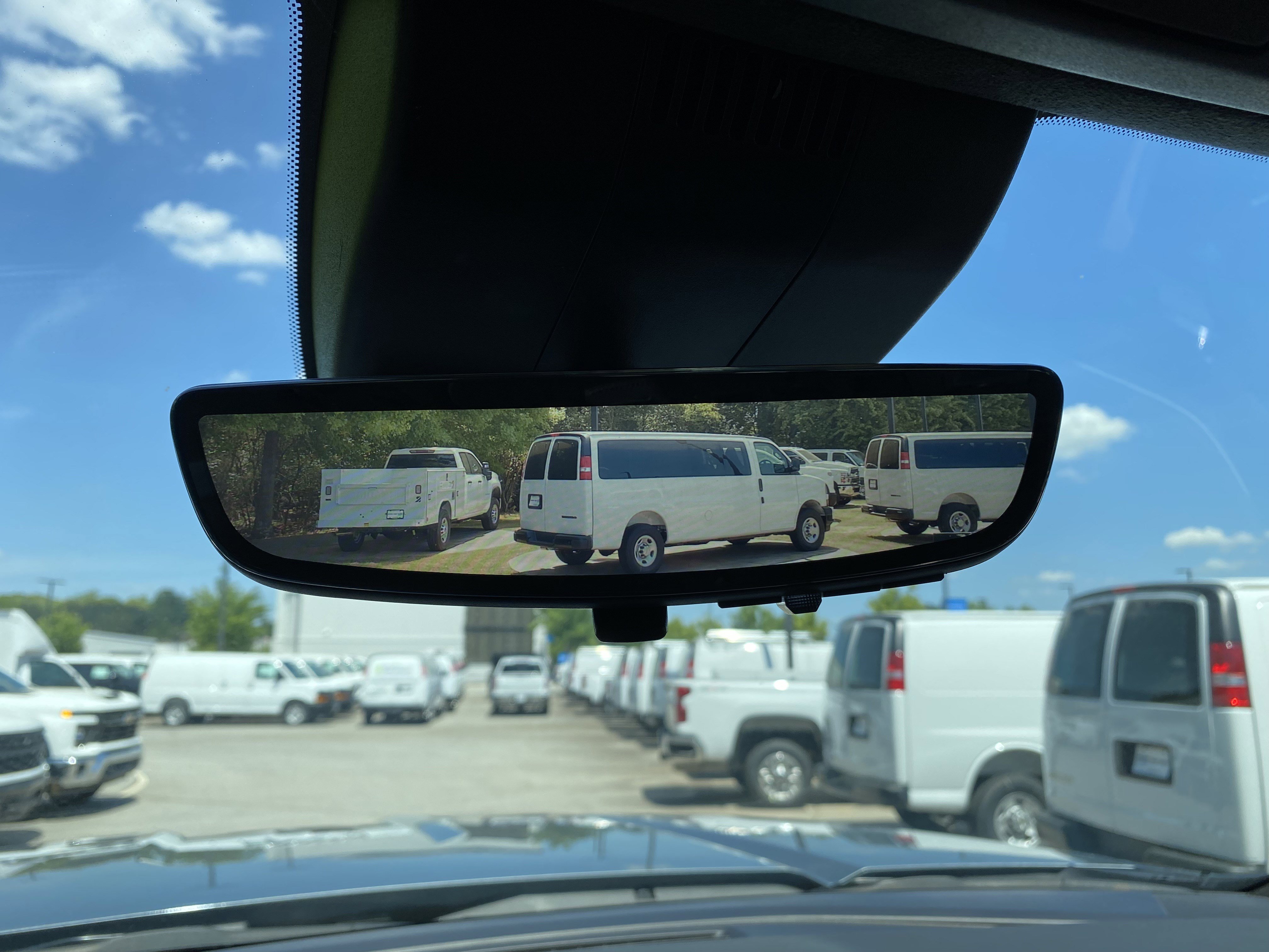 Used 2025 GMC Sierra 2500 Denali Ultimate image 36