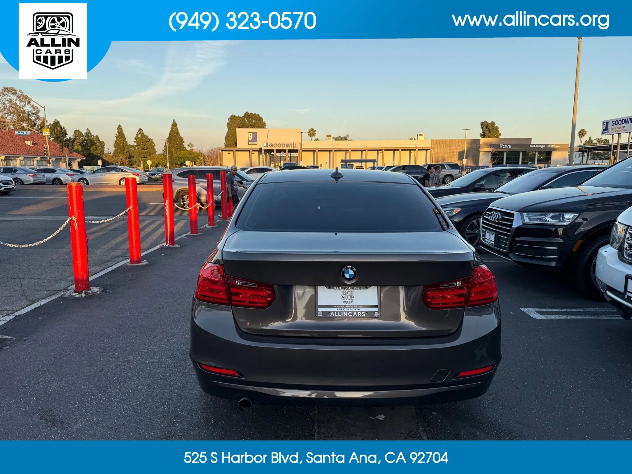 Used 2013 BMW 320i Sedan RWD image 5