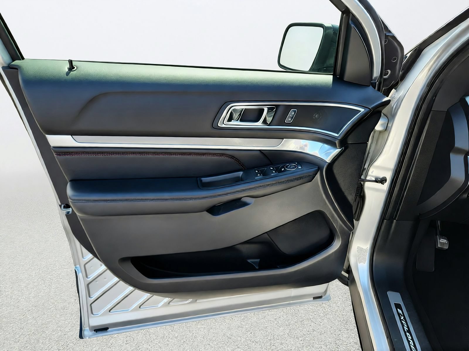 Used 2019 Ford Explorer Sport AWD/4WD image 23