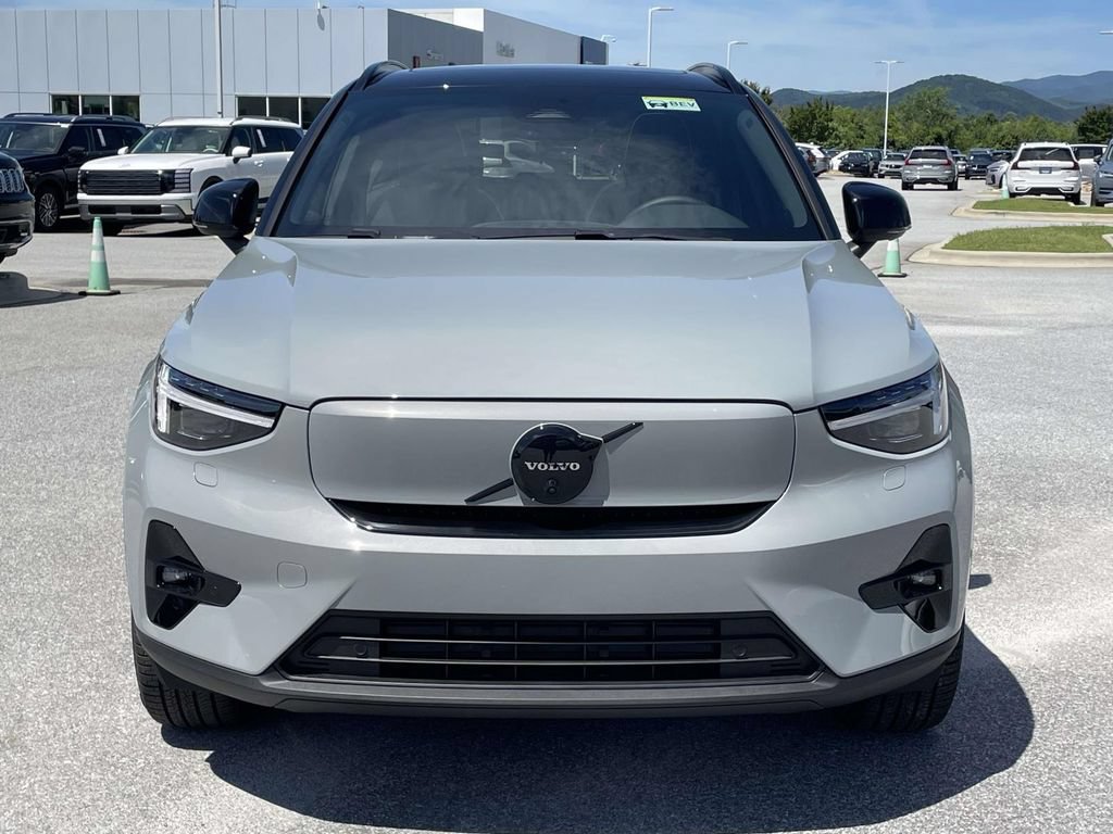 New 2026 Volvo EX40 Ultra AWD/4WD image 21