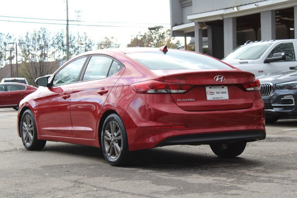 Used 2018 Hyundai Elantra SEL image 5