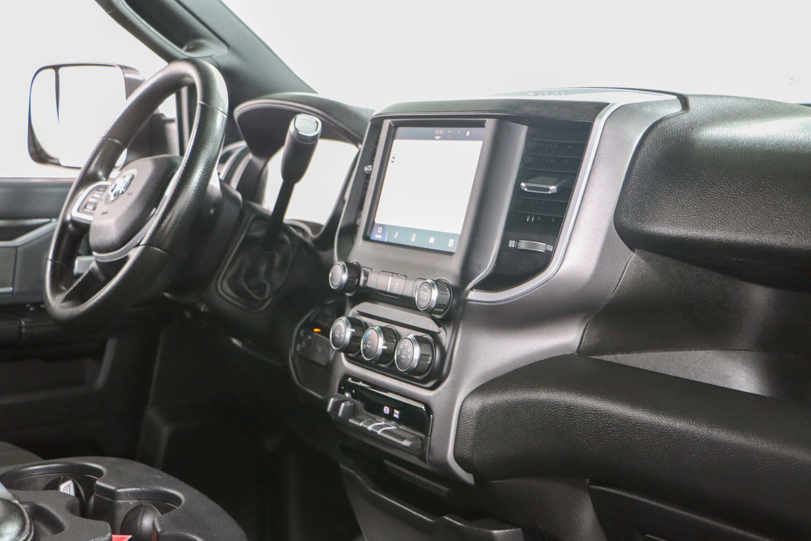 Used 2022 RAM 2500 Big Horn w/ Cold Weather Group image 25