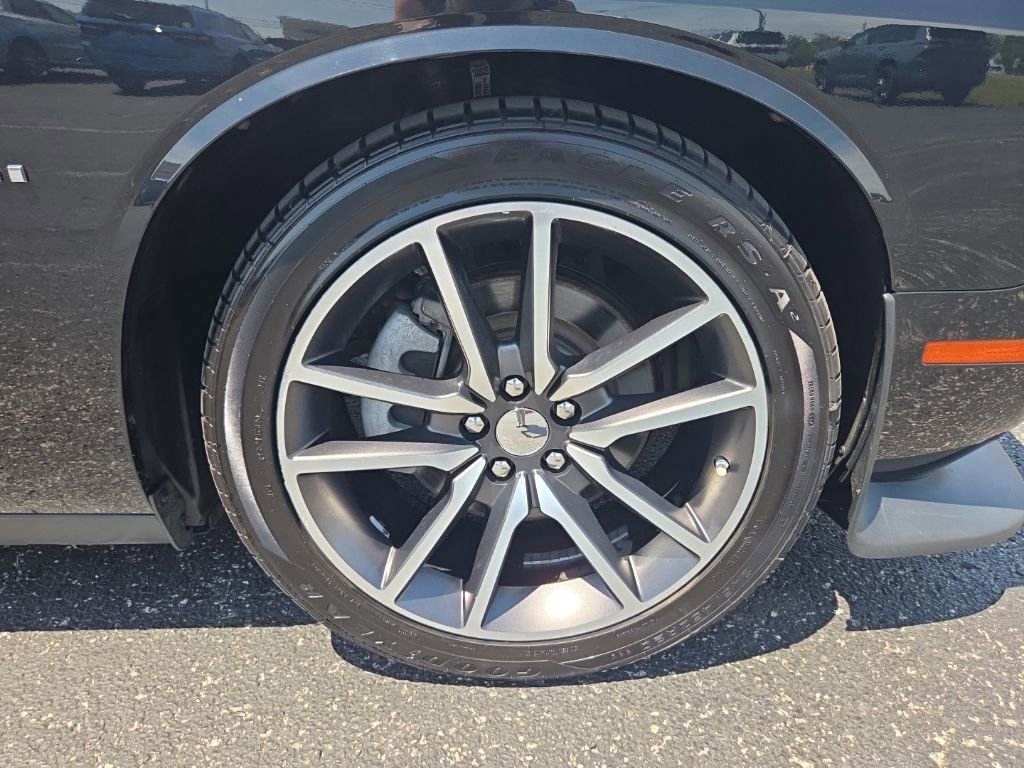 Used 2022 Dodge Challenger R/T w/ Plus Package RWD image 20