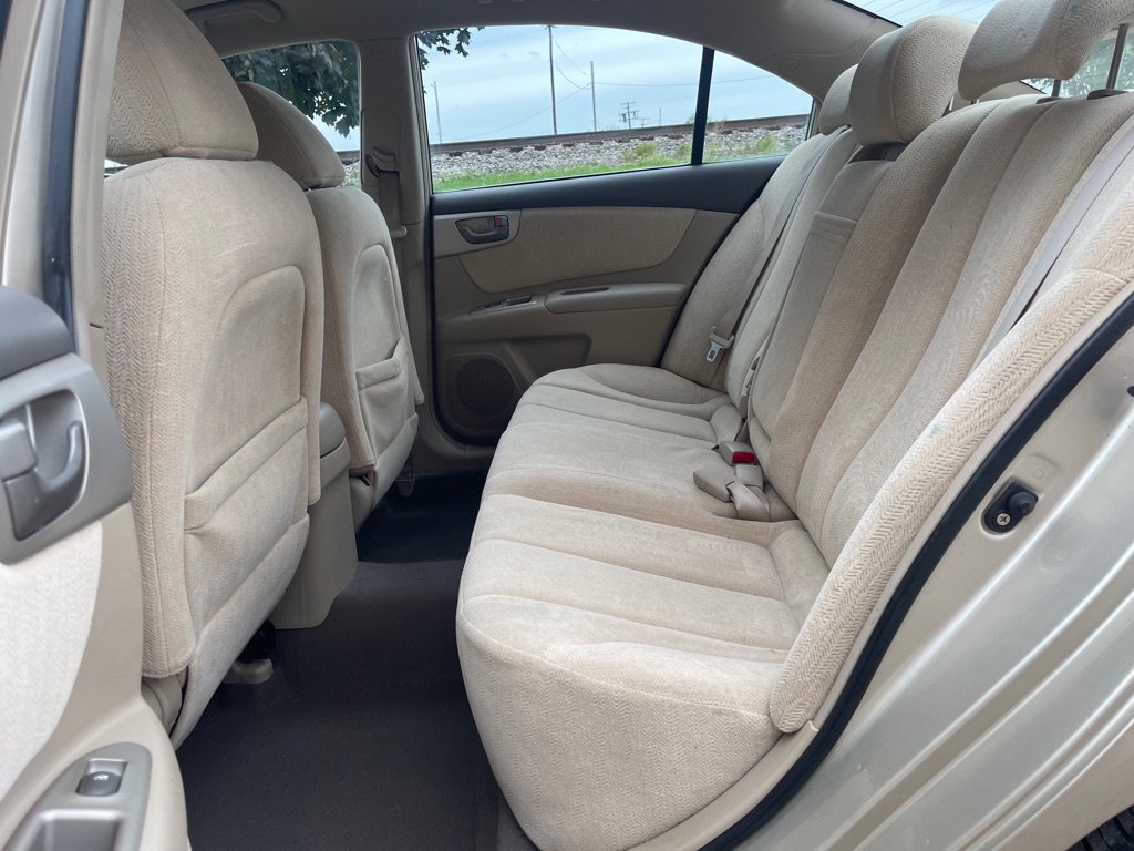 Used 2007 Kia Optima LX image 12