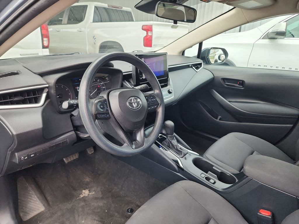 Used 2023 Toyota Corolla LE FWD image 15