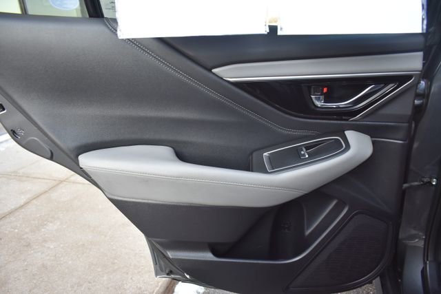 Used 2022 Subaru Outback Limited image 37