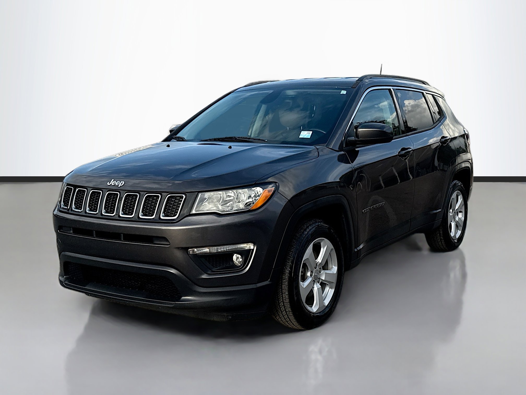 Used 2018 Jeep Compass Latitude image 7