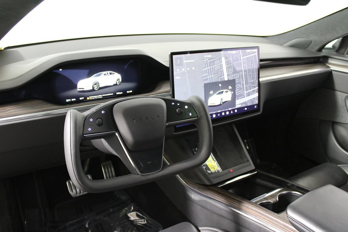 Used 2021 Tesla Model S Plaid AWD/4WD image 8