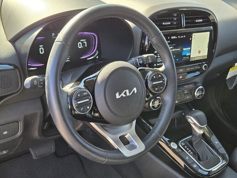 Certified 2025 Kia Soul EX FWD image 19