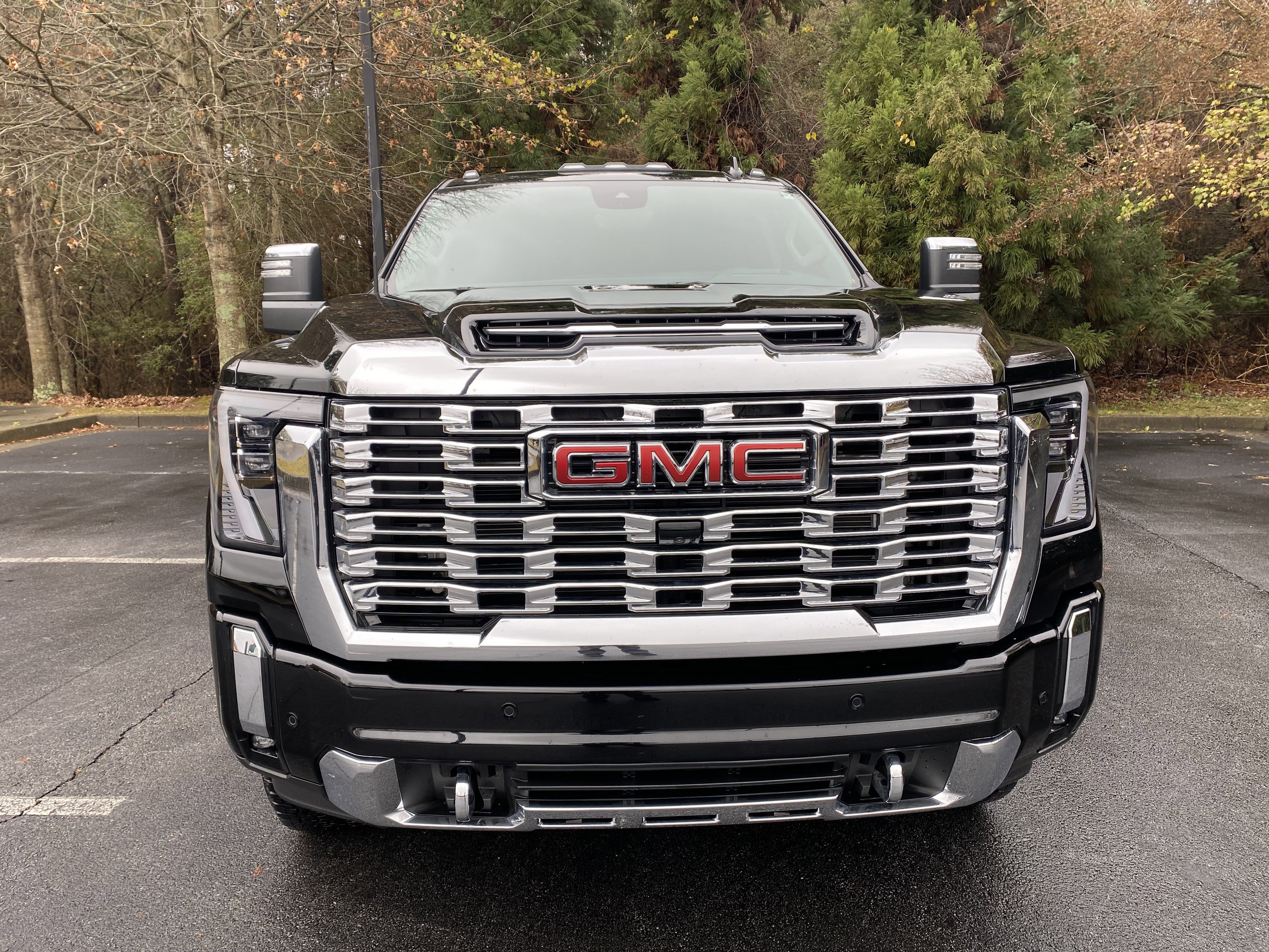 Used 2024 GMC Sierra 2500 Denali w/ Denali Reserve Package image 3