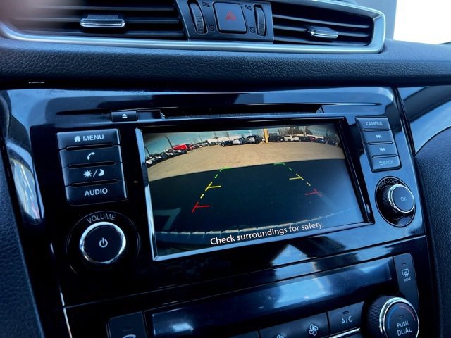 Used 2020 Nissan Rogue Sport SV image 42