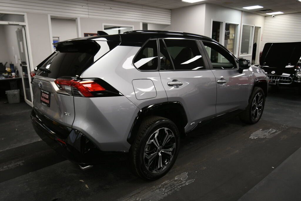 Used 2024 Toyota RAV4 XSE w/ Weather Package image 8